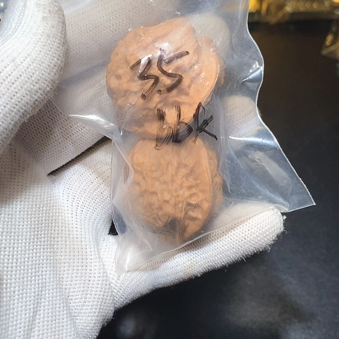 桃核吊坠b*k6663333666