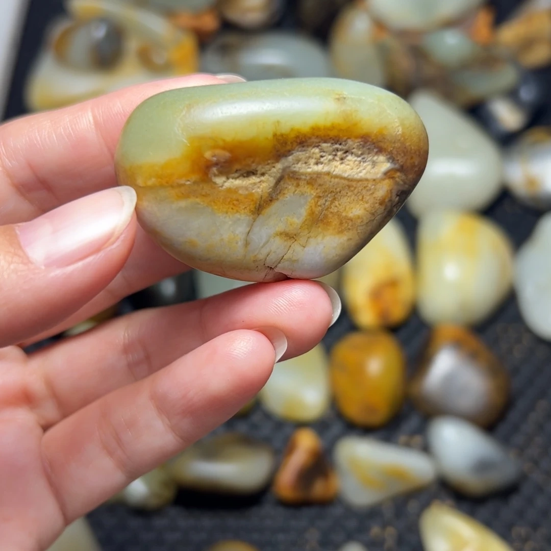 和田玉未镶嵌挂件A43