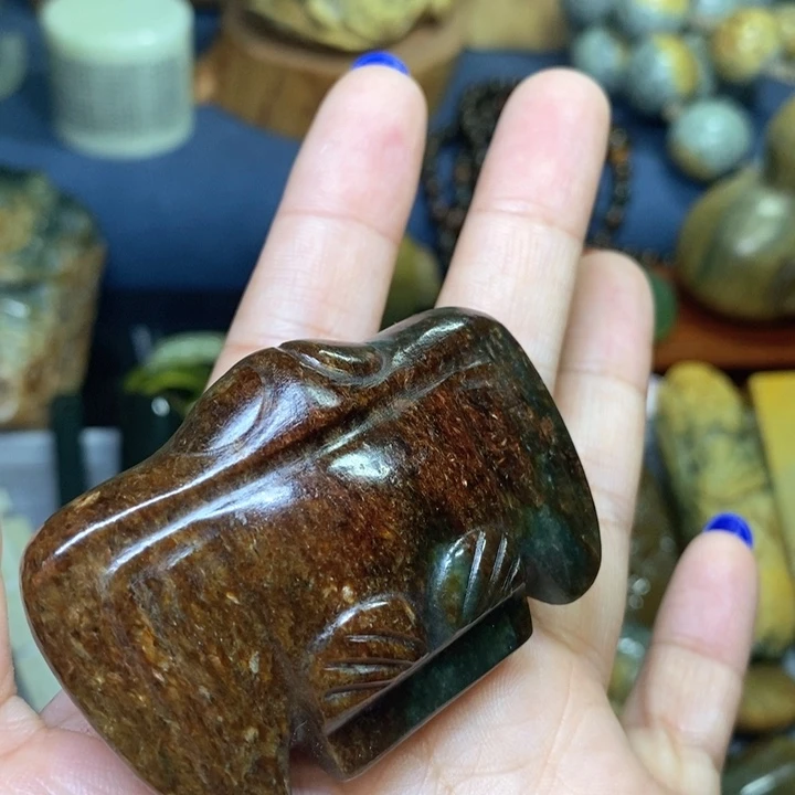 岫岩河磨玉（透闪石质玉）把件未镶嵌