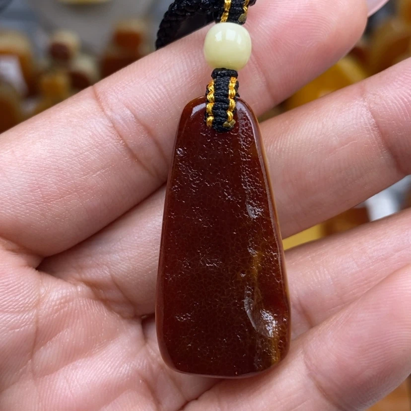 【闪购商品】琥珀颈饰未镶嵌