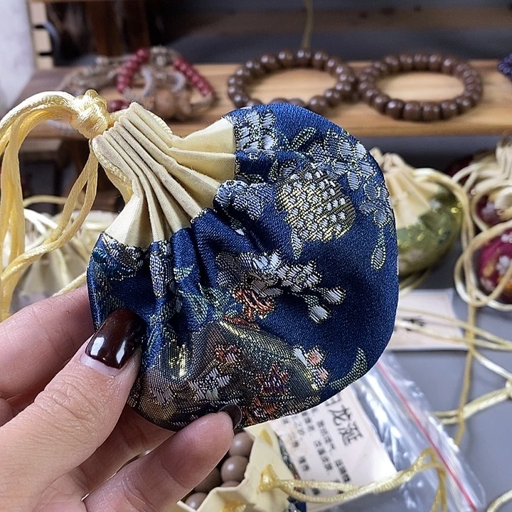 泥塑阳****?瑕疵白龙涎1.2香包50克