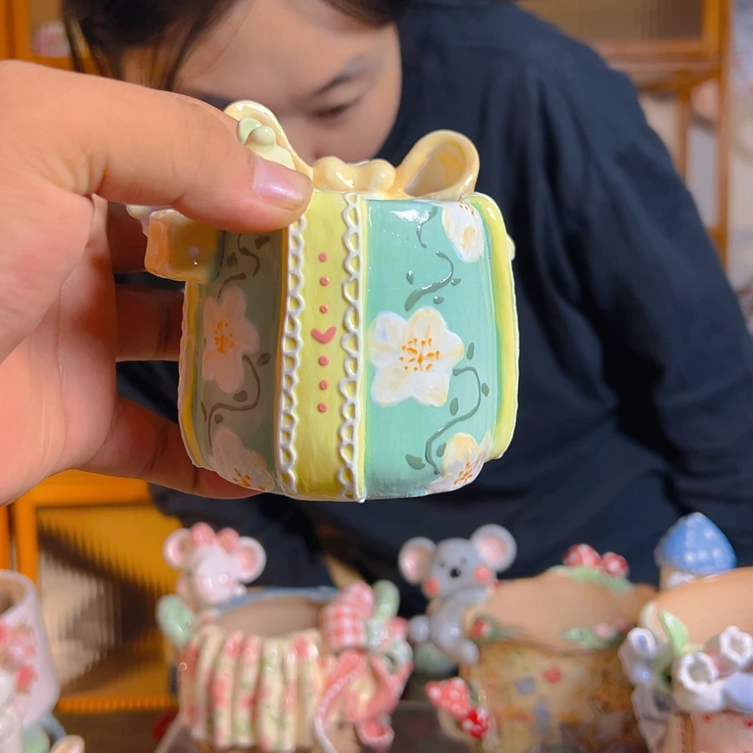 小***铛老梧家的手工多肉花盆
