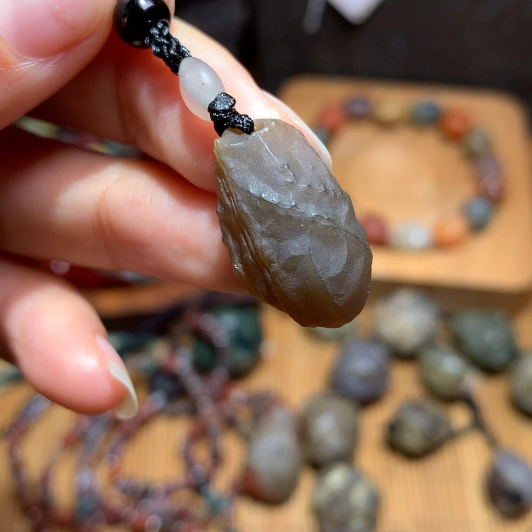 未镶嵌玛瑙/玉髓珠宝半成品