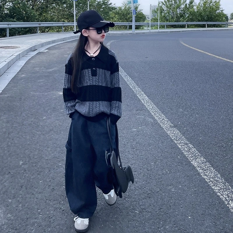 女童韩国撞色翻领毛衣秋冬季2025新款儿童男孩条纹时髦针织衫上衣