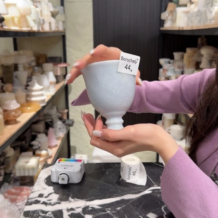 44。             两