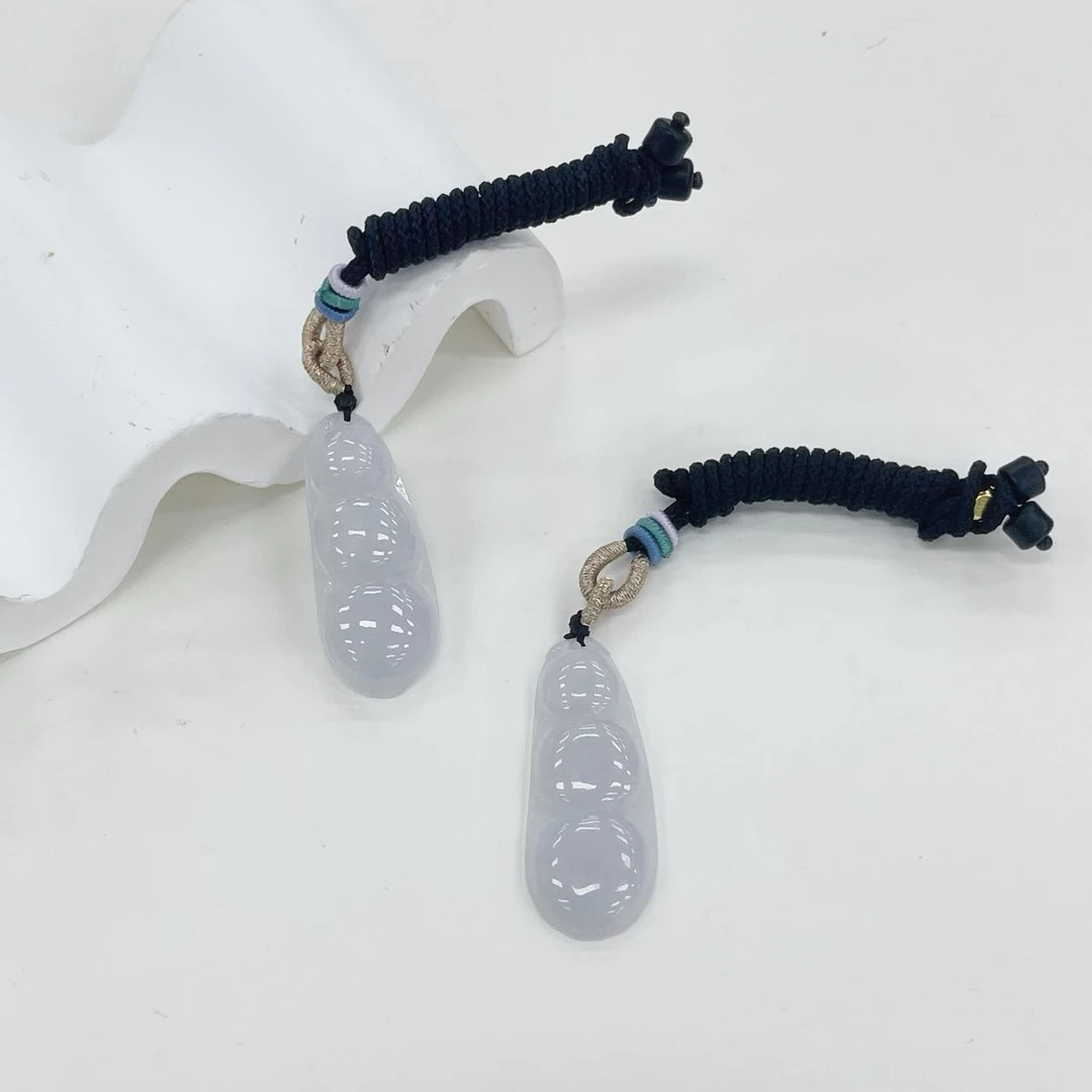 【小宝珠宝】3 T41236-翡翠吊坠-多样性发其一-39*16*5mm