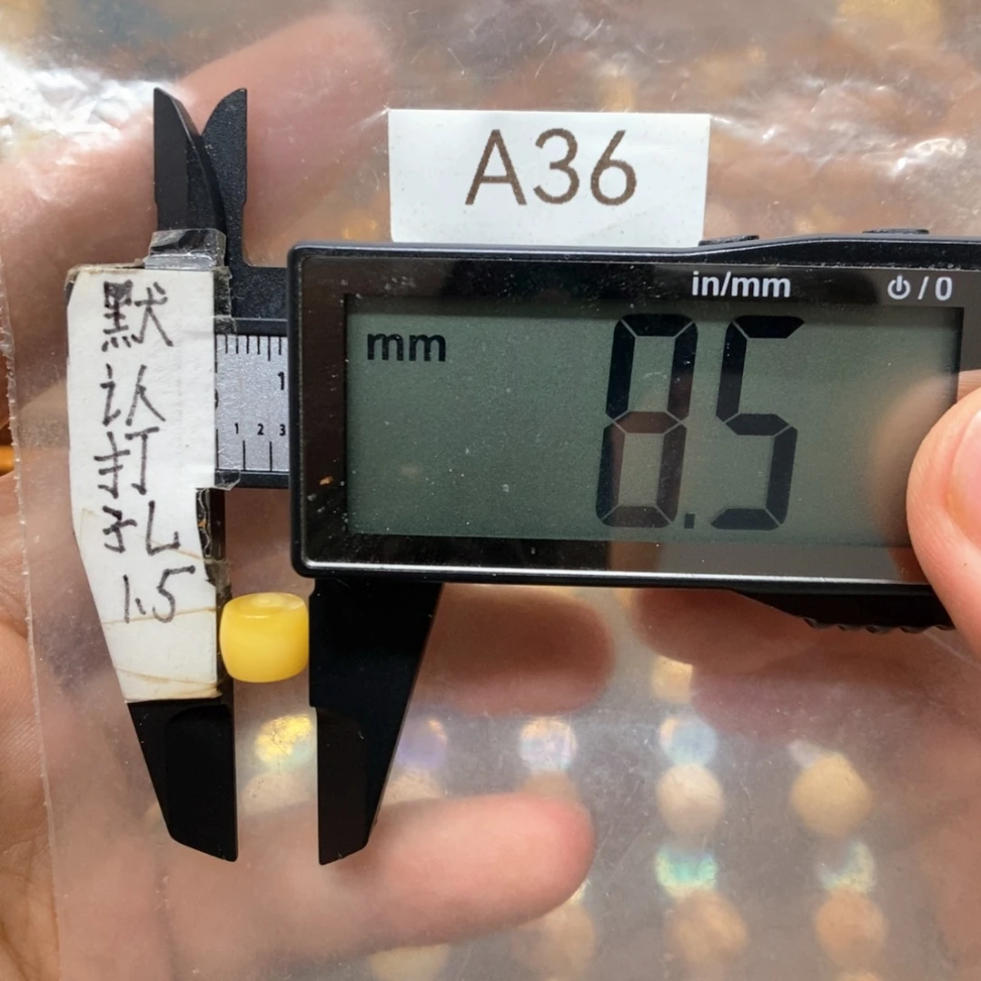 裸石蜜蜡未镶嵌浓蜡满蜡搭配8以下108百香星月紫金鼠，药片
