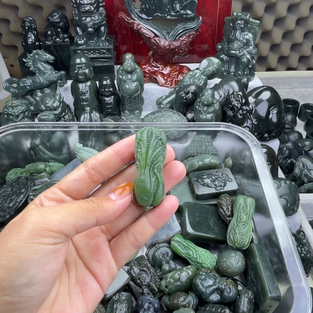 和田玉（糖玉）未镶嵌颈饰