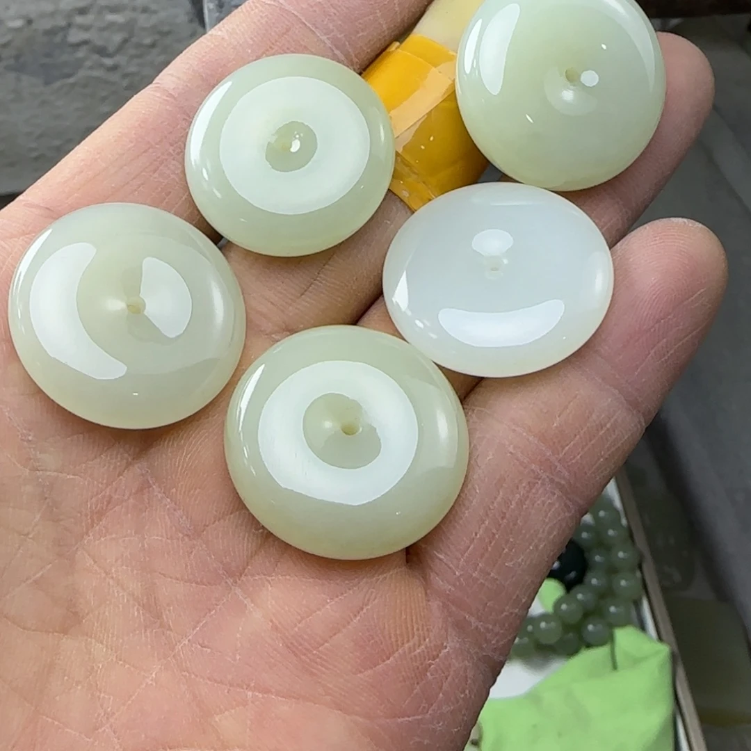 和田玉未镶嵌颈饰多样性拍一发一，且末27-28