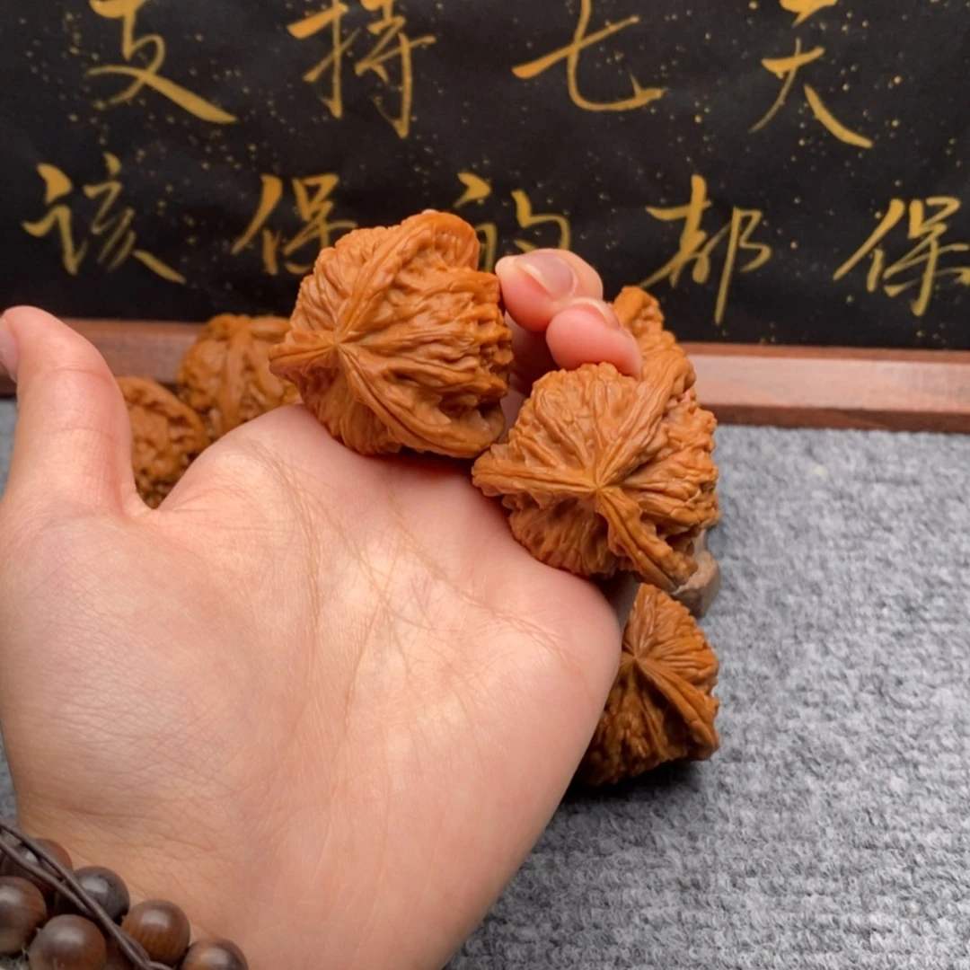 【闪购商品】吊坠文玩核桃东*