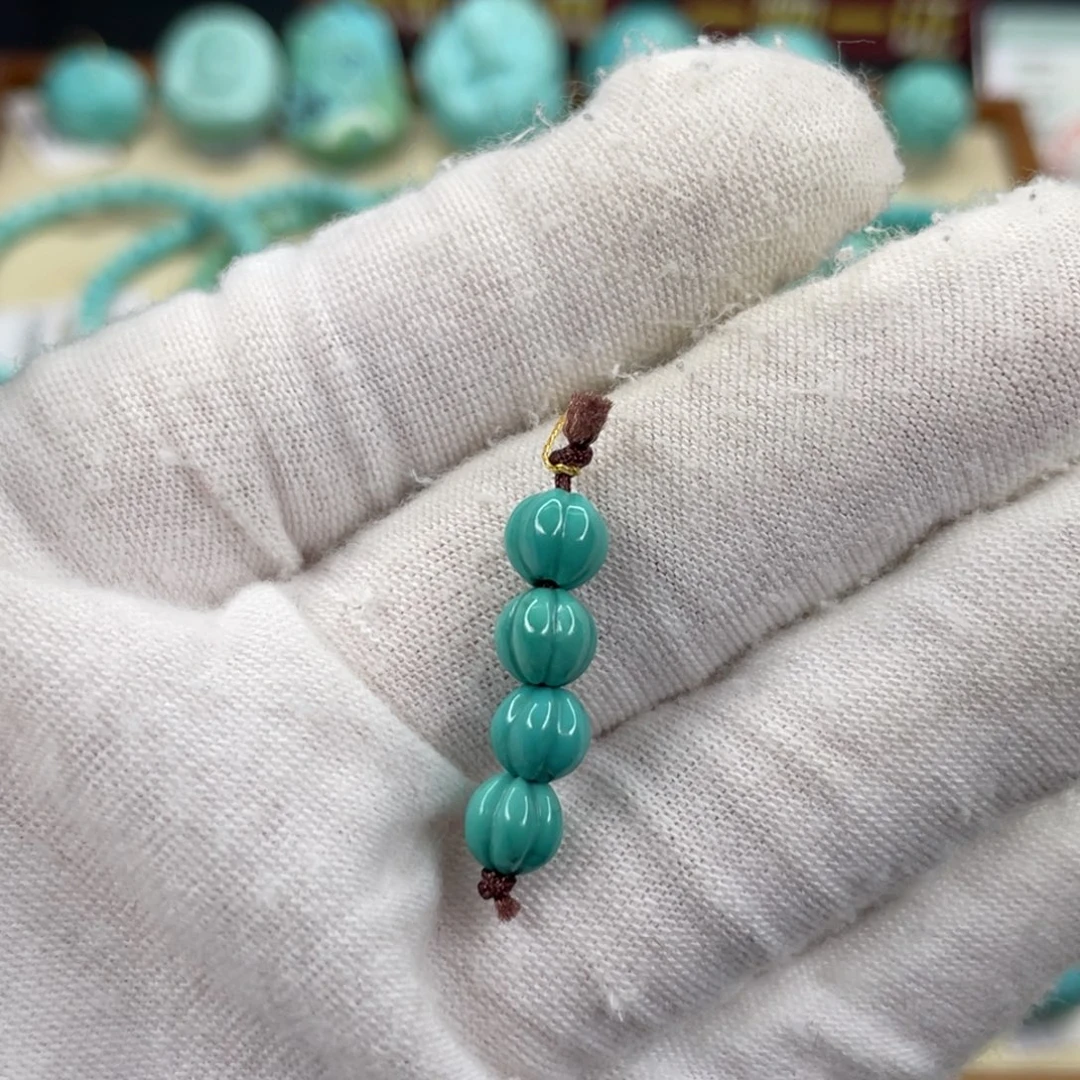 绿松石未镶嵌挂件