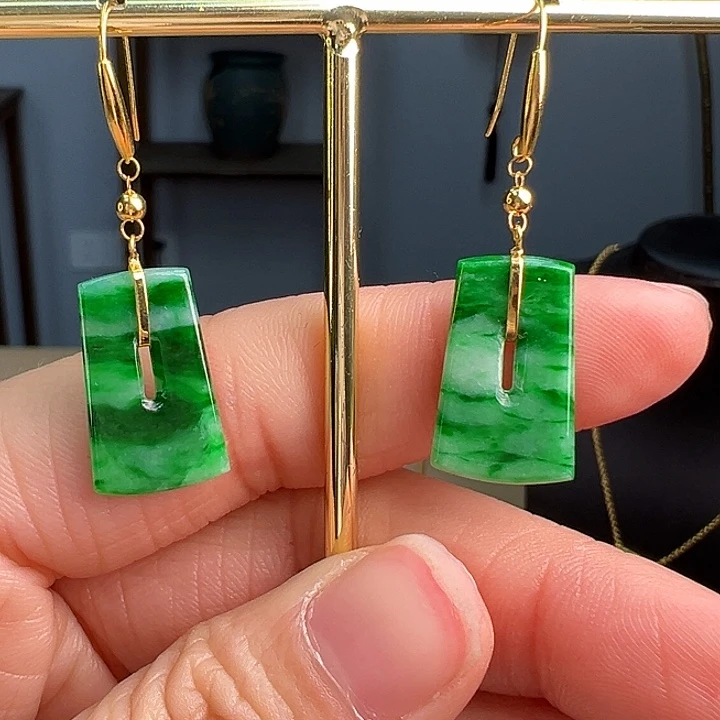 翡翠耳饰18K金镶嵌耳饰