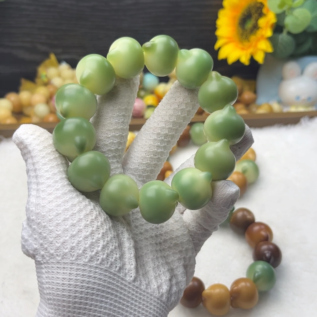 吊坠菩提根/象牙果猫头24mm微瑕疵