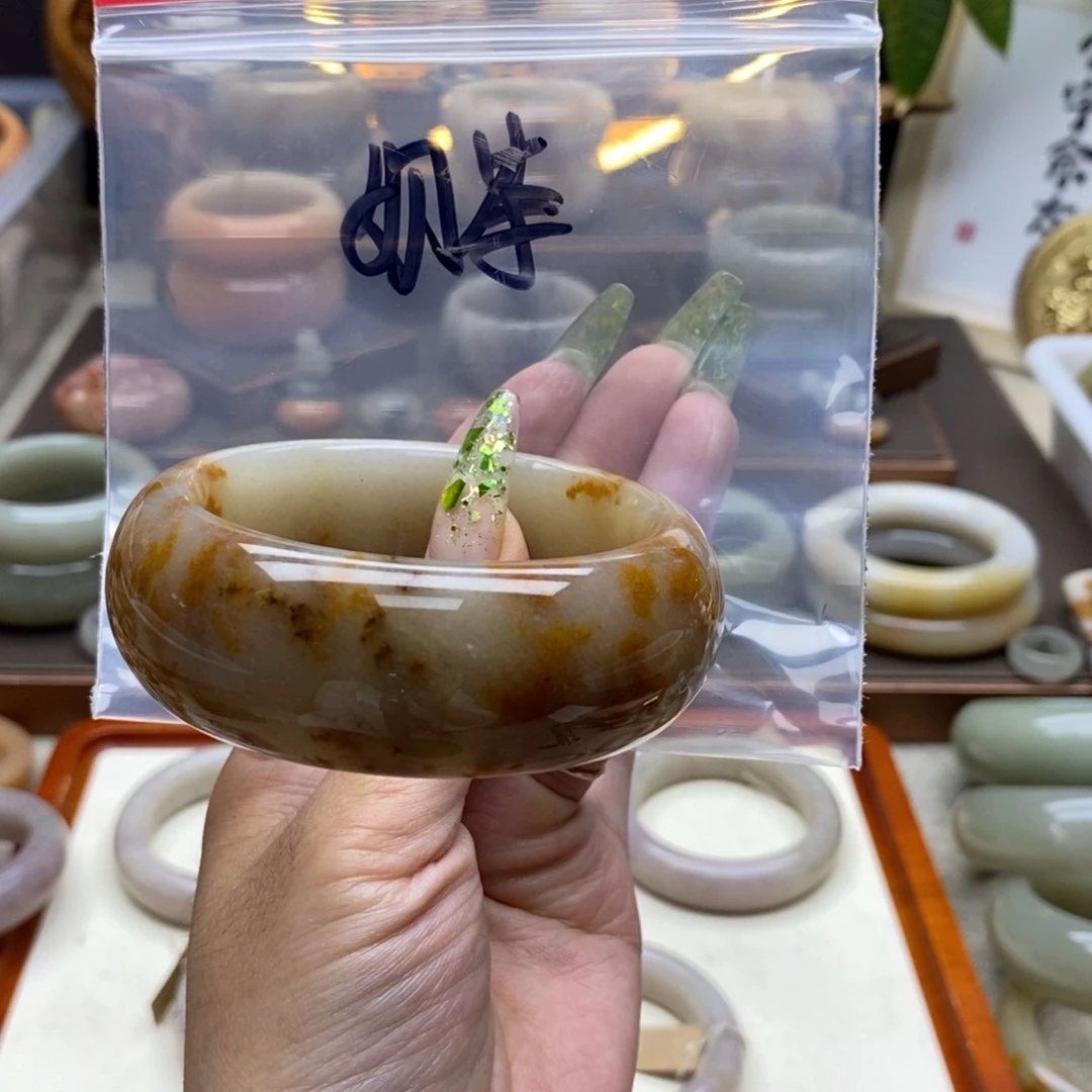 未镶嵌手镯石英质玉?****口