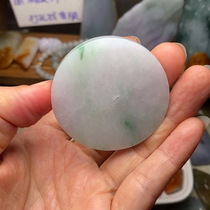 翡翠未镶嵌颈饰天然