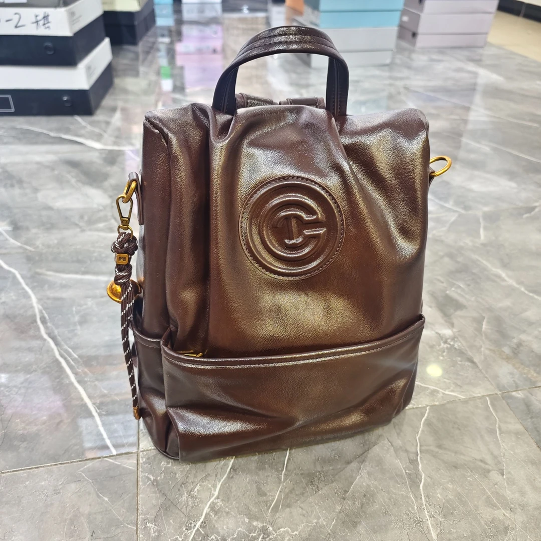 10213 新款 拉链 双肩包 时尚休闲  纯色百搭 经典棕色大容量女包