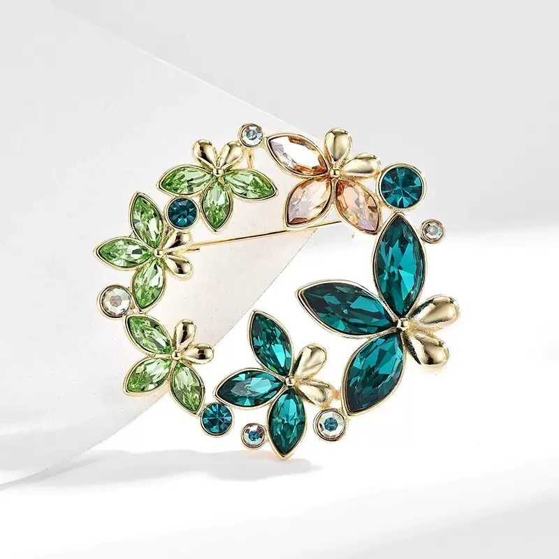 铜合成锆石胸针 1017新品绿色渐变色渐变色花环大胸针