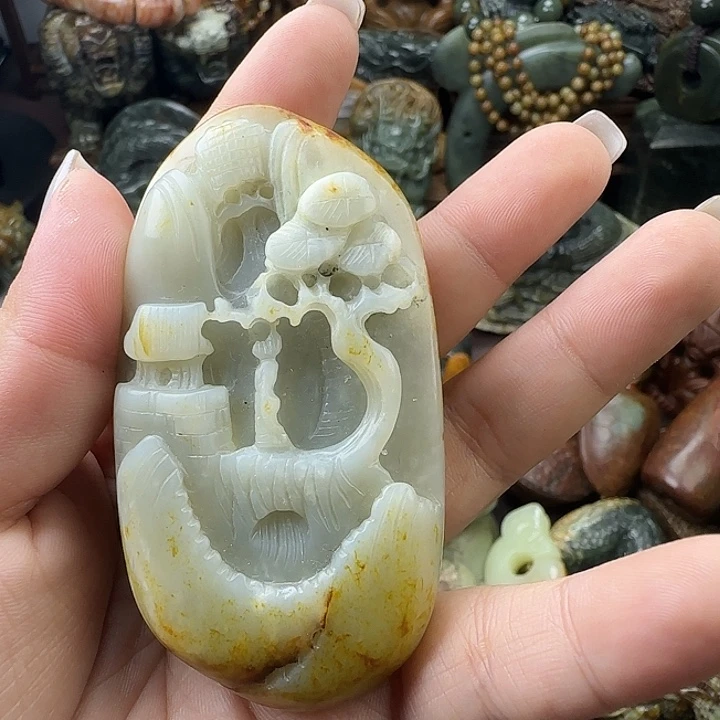 透闪石质玉未镶嵌珠宝奇石