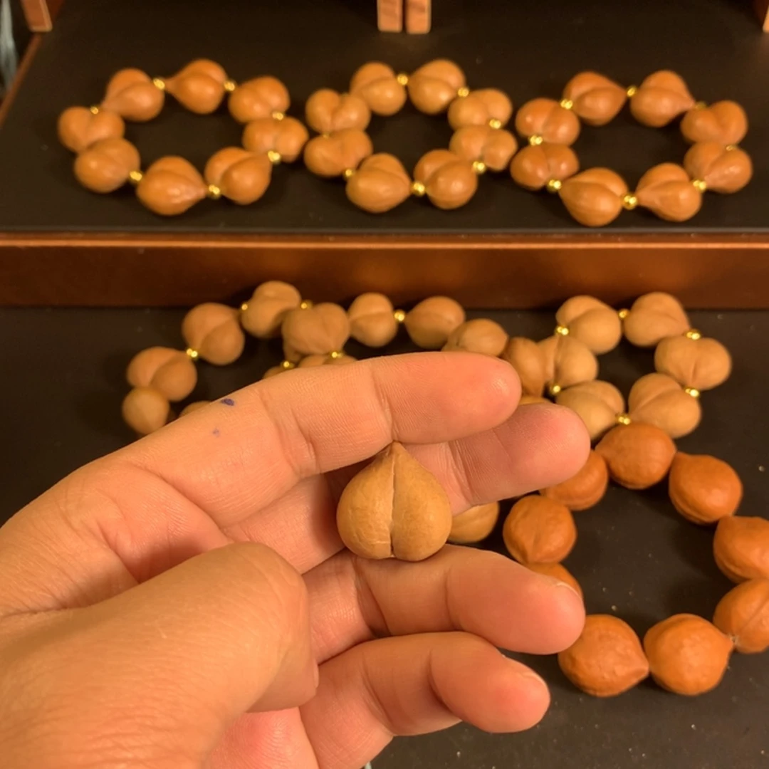 【闪购商品】吊坠桃核清*渡