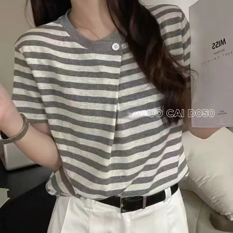 5657大码休闲舒适凉快短袖