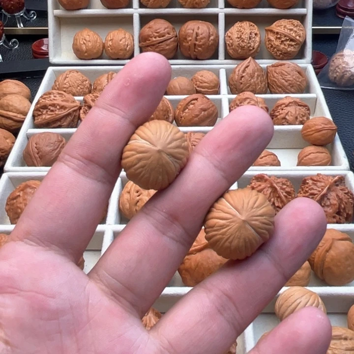 文玩核桃把件南高墩