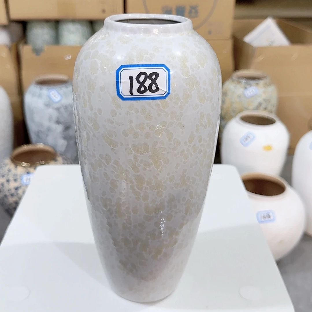 188号陶瓷高25厘米一个
