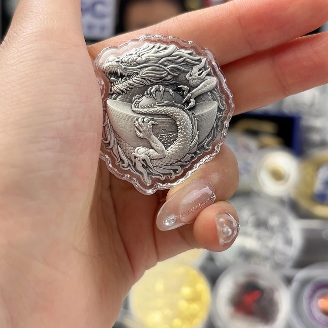 纯银元宝龙异形立体纪念银币2025年1盎司