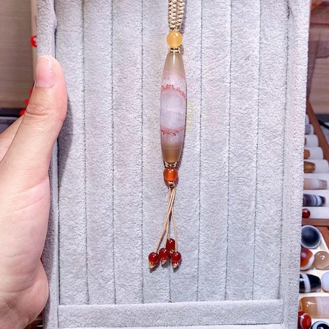 玛瑙/玉髓颈饰未镶嵌