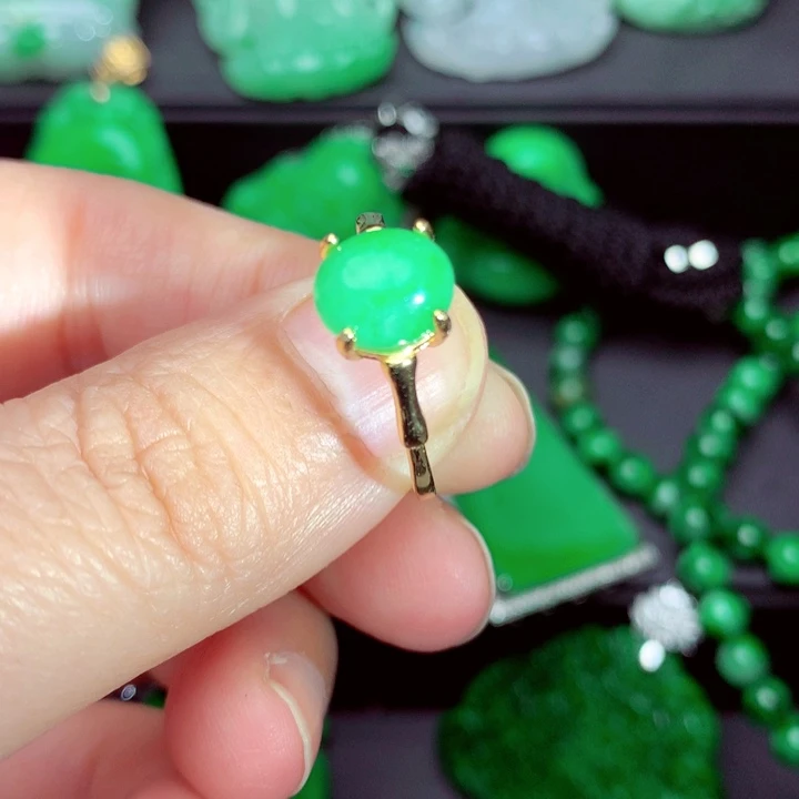 翡翠未镶嵌毛衣链