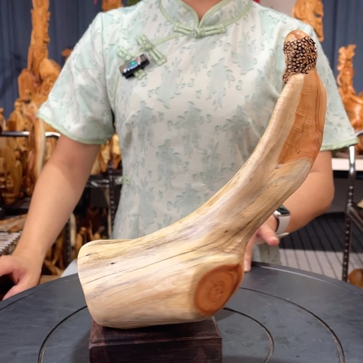 柏木（崖柏）随型摆件