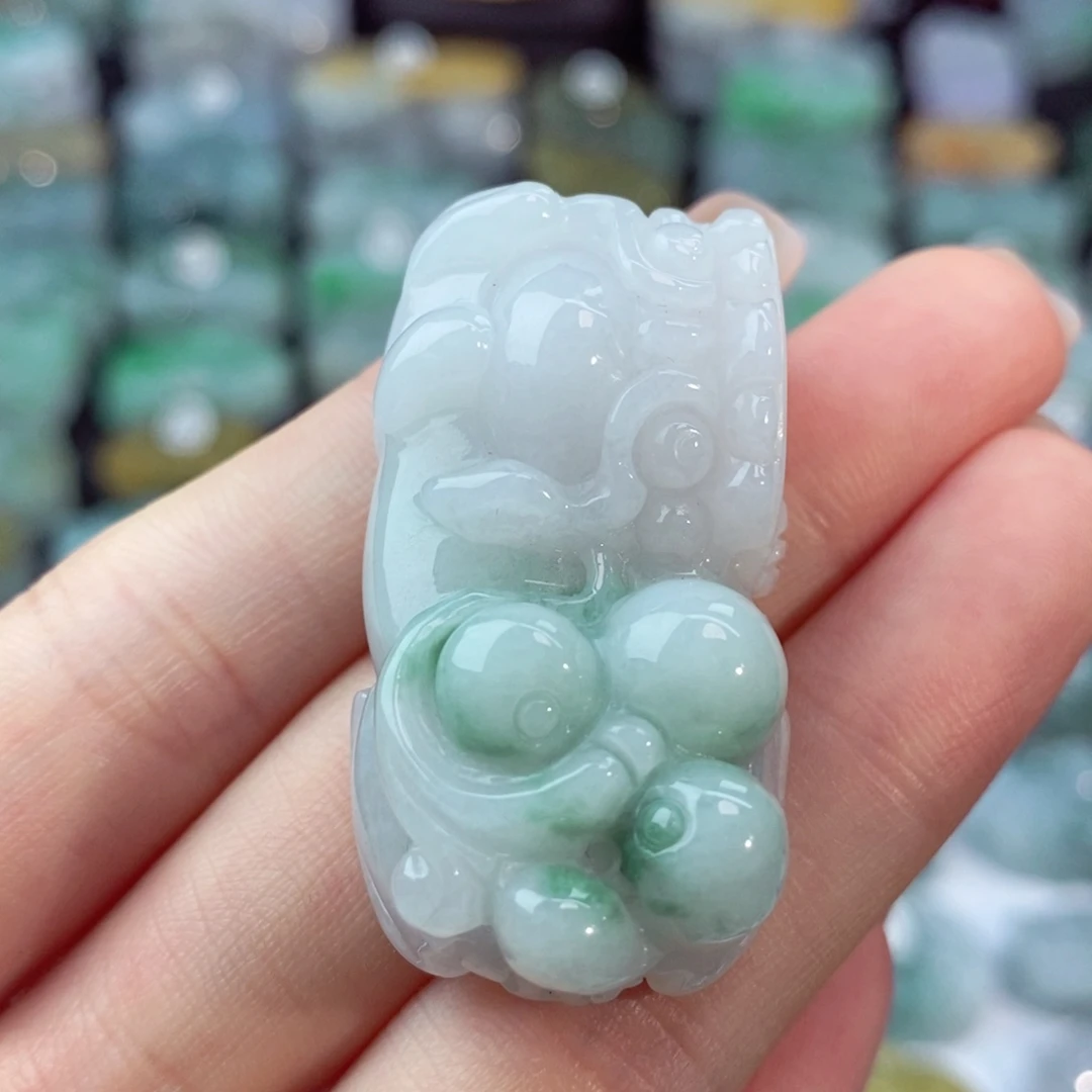 翡翠未镶嵌颈饰天然