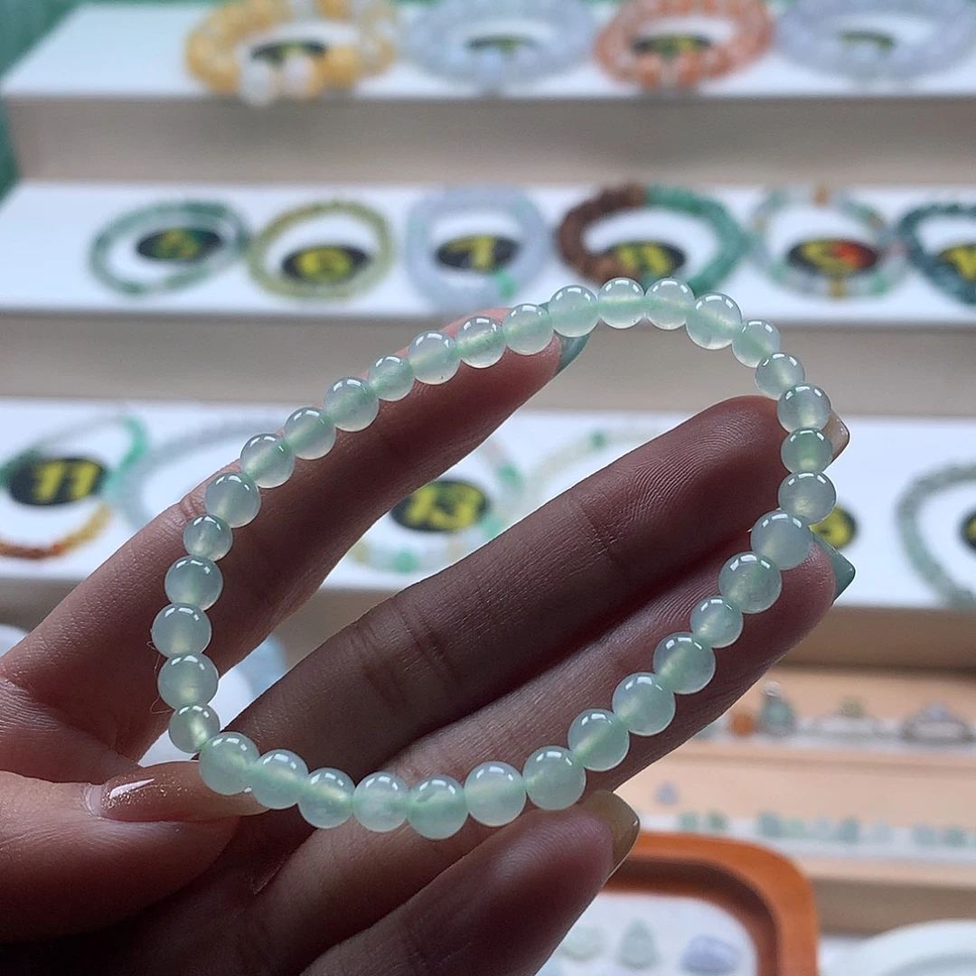 未镶嵌手链翡翠大小珠