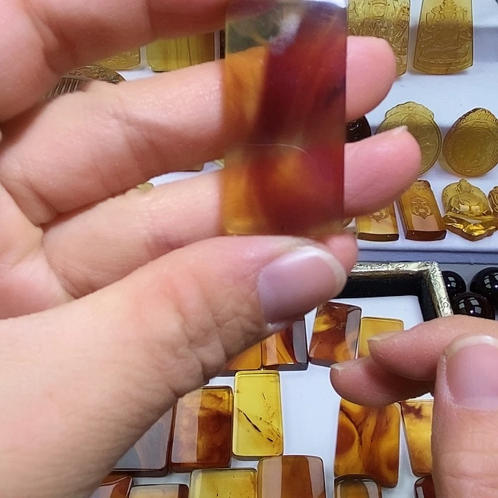 琥珀未镶嵌吊坠(不含链)天然缅甸琥珀金棕无事牌