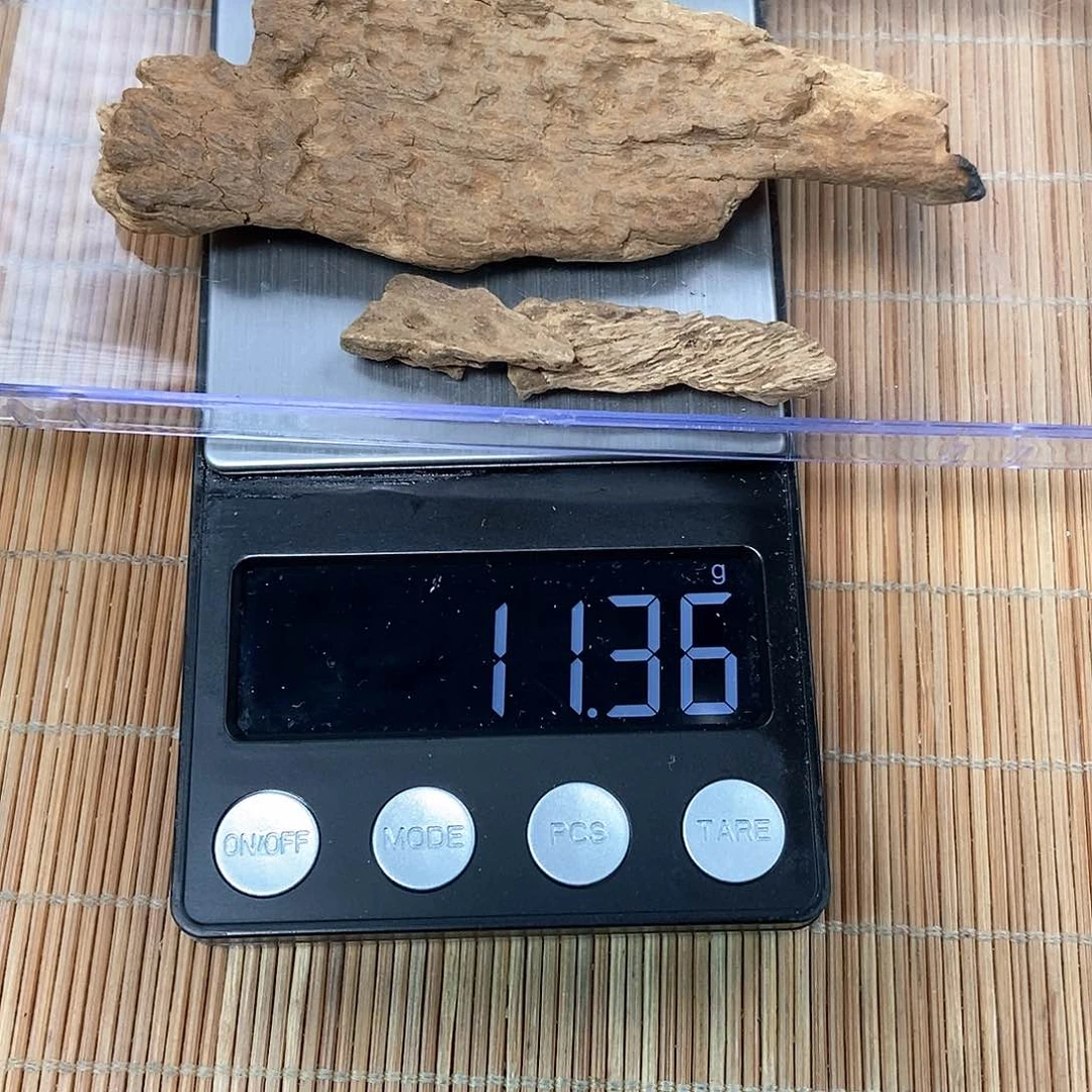 沉香碎屑沉香顺化红土11克