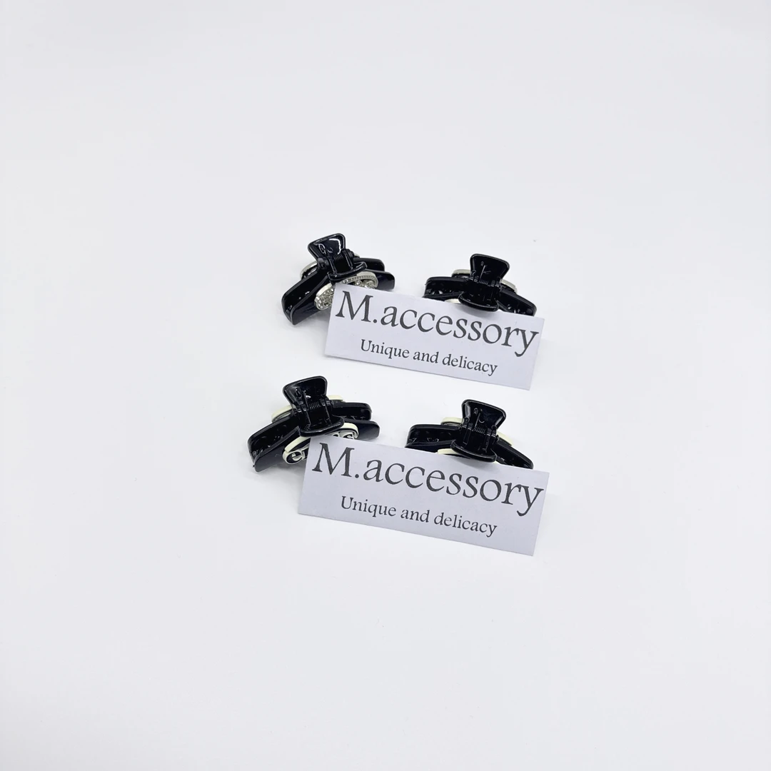 Mi33 韩版饰品 字母mini鲨鱼夹抓夹 Z063001