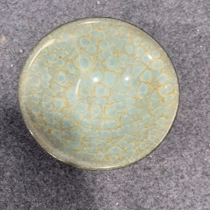 碗惠**人官窑冰裂纹斗笠碗