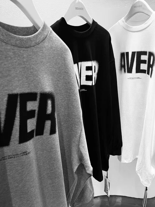 简约英文字母宽松长T恤