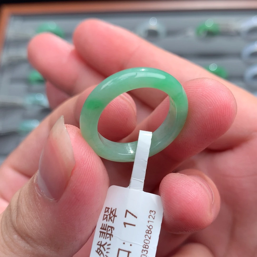 翡翠戒指未镶嵌云*天然