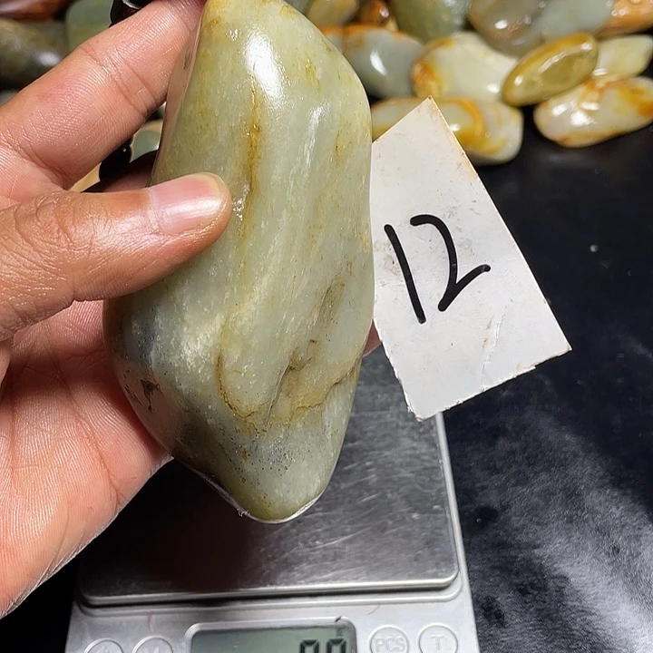 和田玉未镶嵌颈饰12