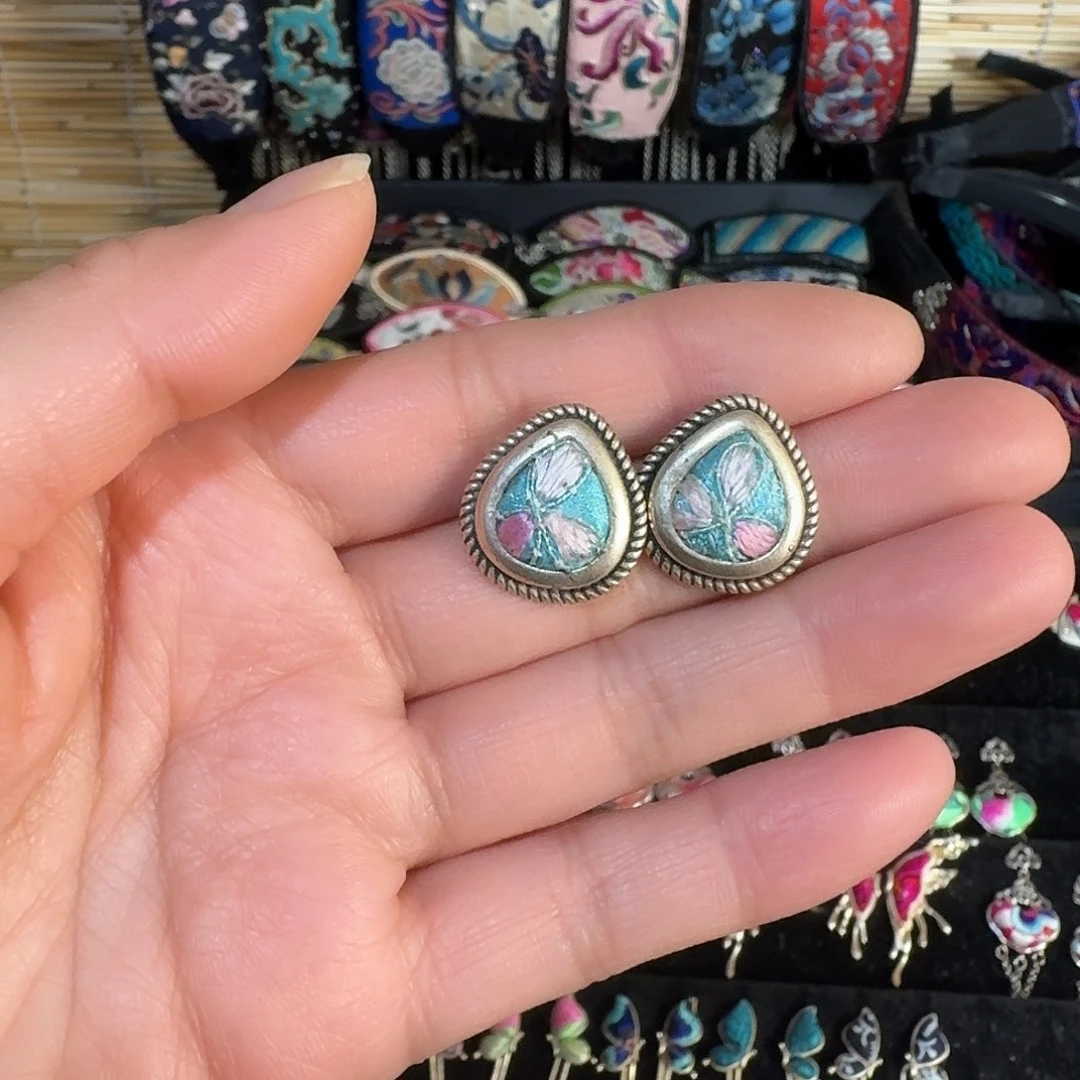 织绣民族风刺绣耳环