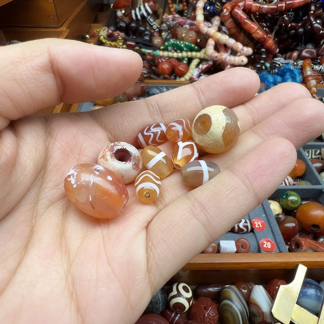 用***v玛瑙/玉髓未镶嵌珠宝半成品