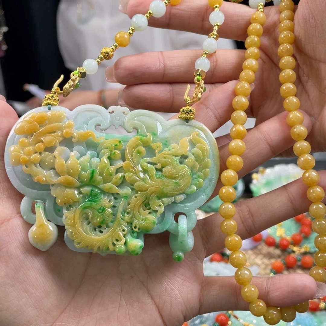 翡翠颈饰未镶嵌代编织