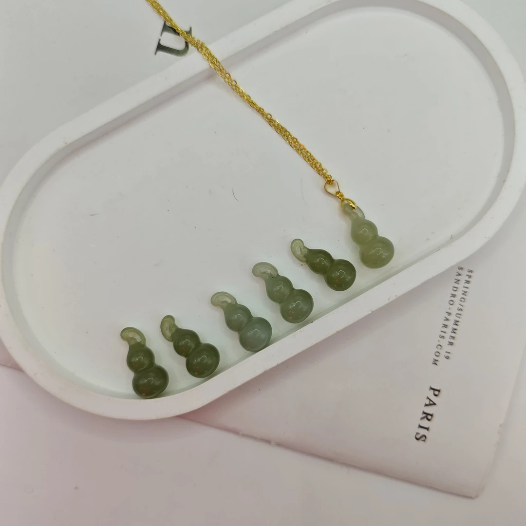 天然和田玉 油润灵动福禄吊坠 H302 多样性发货拍一发一