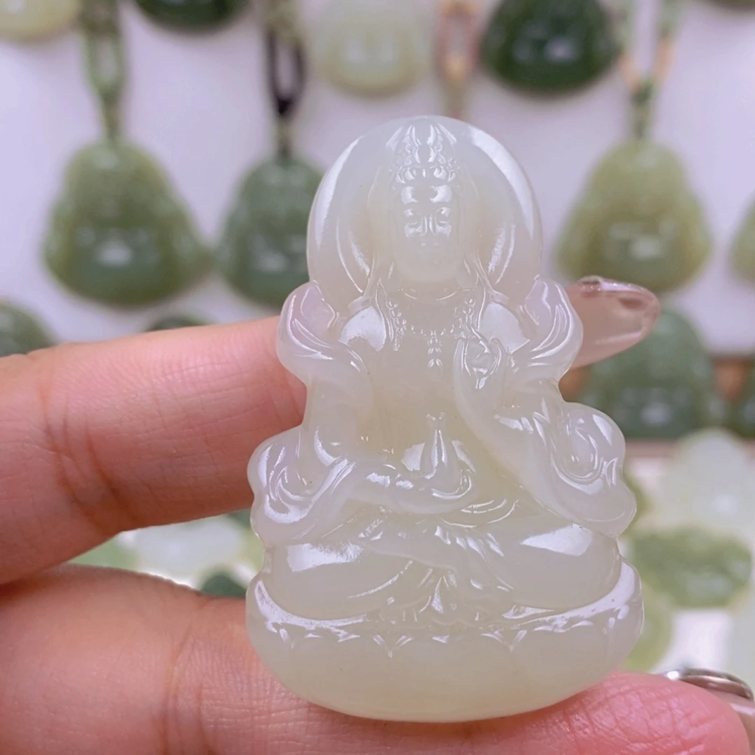 和田玉未镶嵌颈饰