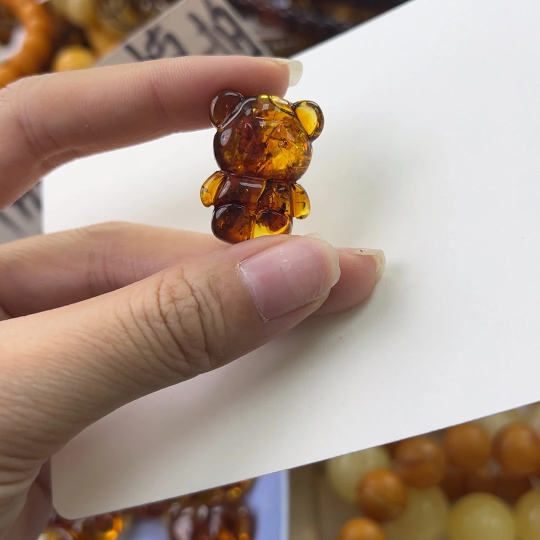 琥珀珠宝奇石未镶嵌