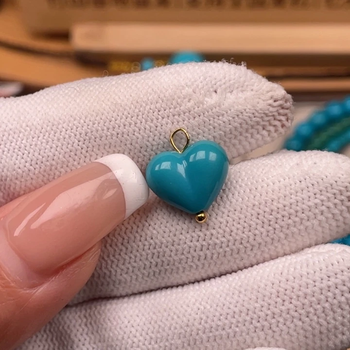 绿松石未镶嵌珠宝奇石12.6