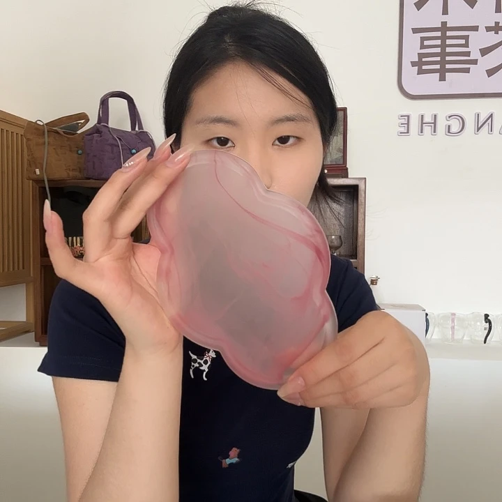 壶承壶的特点是用壶盖和