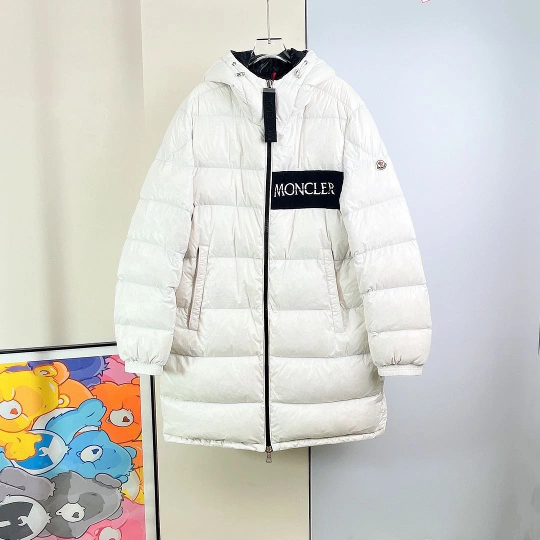 95新/Moncler/蒙口/羽绒服/4码/Xspr4360