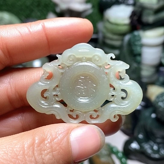 未镶嵌和田玉（糖玉）珠宝半成品