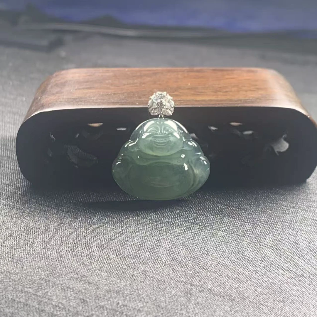 【非遗珍宝】18K冰果绿翡翠佛公吊坠 约25*22*4mm（多样性发其一）